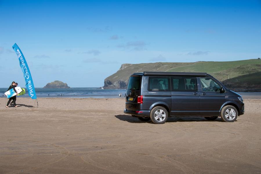 Volkswagen California Ocean (T6) 2015 года  (UK) (фото 25 из 40)